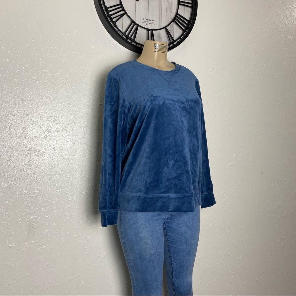 Karen Scott sweater